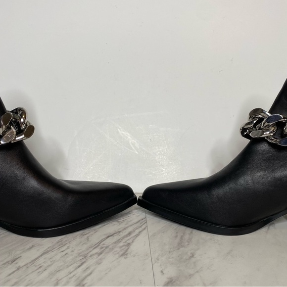 Marc Fisher Henly Black Leather Chain Bootie 7M - Picture 7 of 16